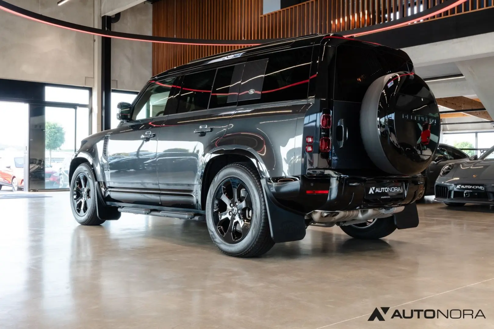 Defender 110 X-Dynamic HSE AHK Head-up 20