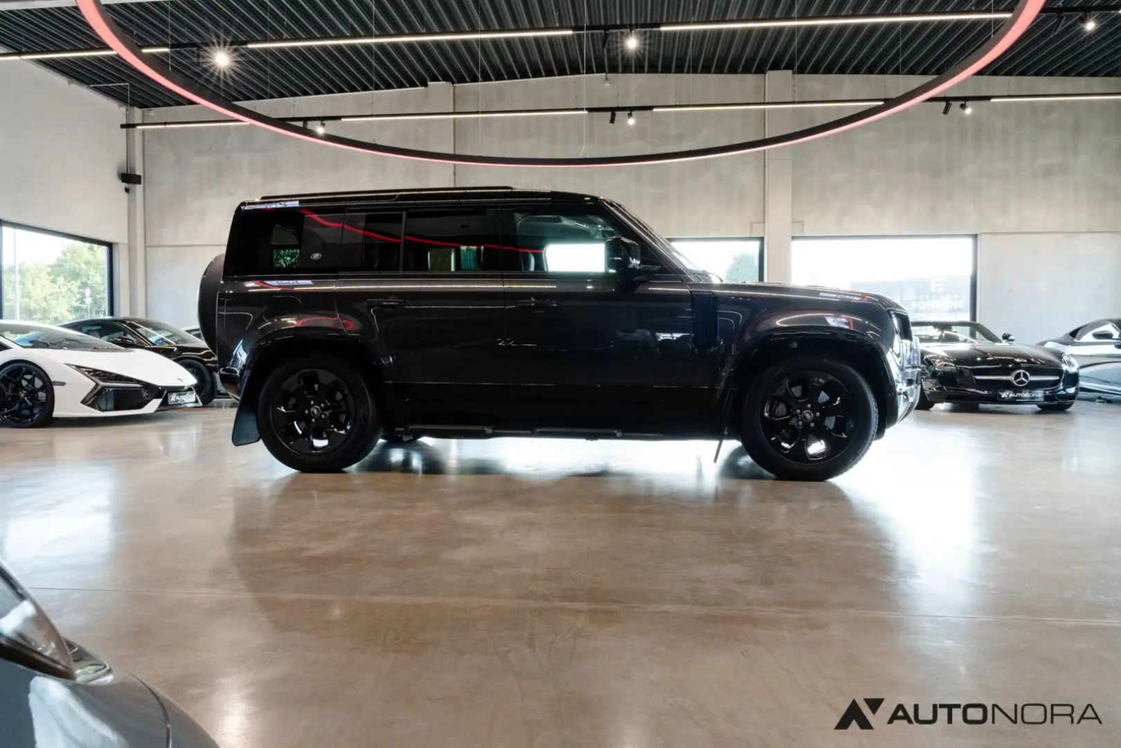 Defender 110 X-Dynamic HSE AHK Head-up 20