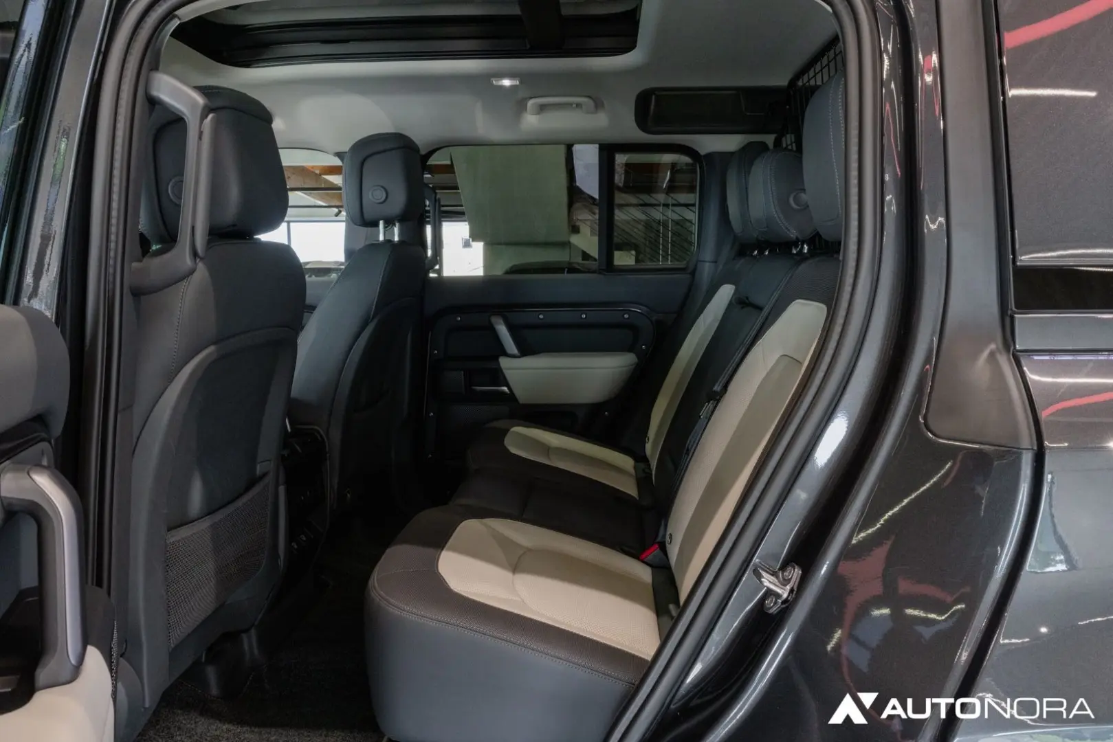 Defender 110 X-Dynamic HSE AHK Head-up 20