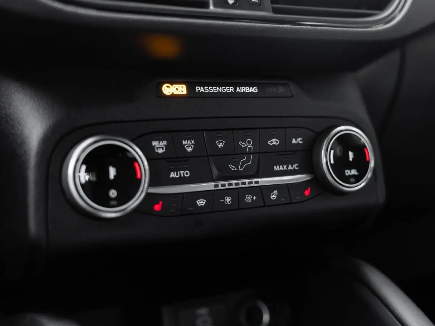 Kuga ST-Line 2.0 | AHK | ACC | RFK | NAVI | LED