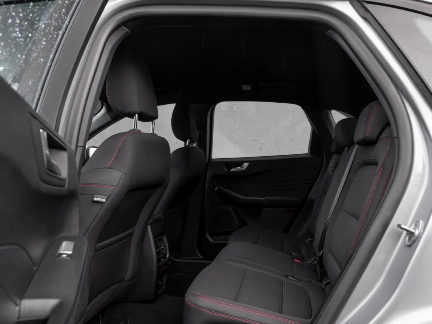 Kuga ST-Line 2.0 | ACC | RFK | NAVI | LED | WI-P