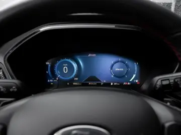 Kuga ST-Line 2.0 | ACC | RFK | NAVI | LED | WI-P