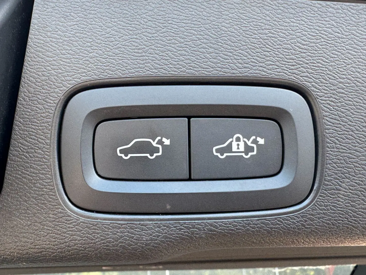 XC60 T6 AWD Inscription Plug-In SD/Keyless-Start