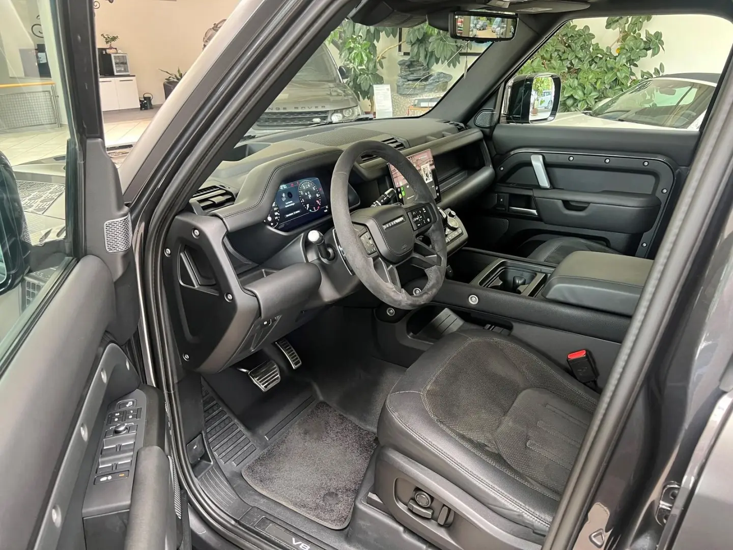 Defender 110 V8 Carpathian Edition 386 kW (52...