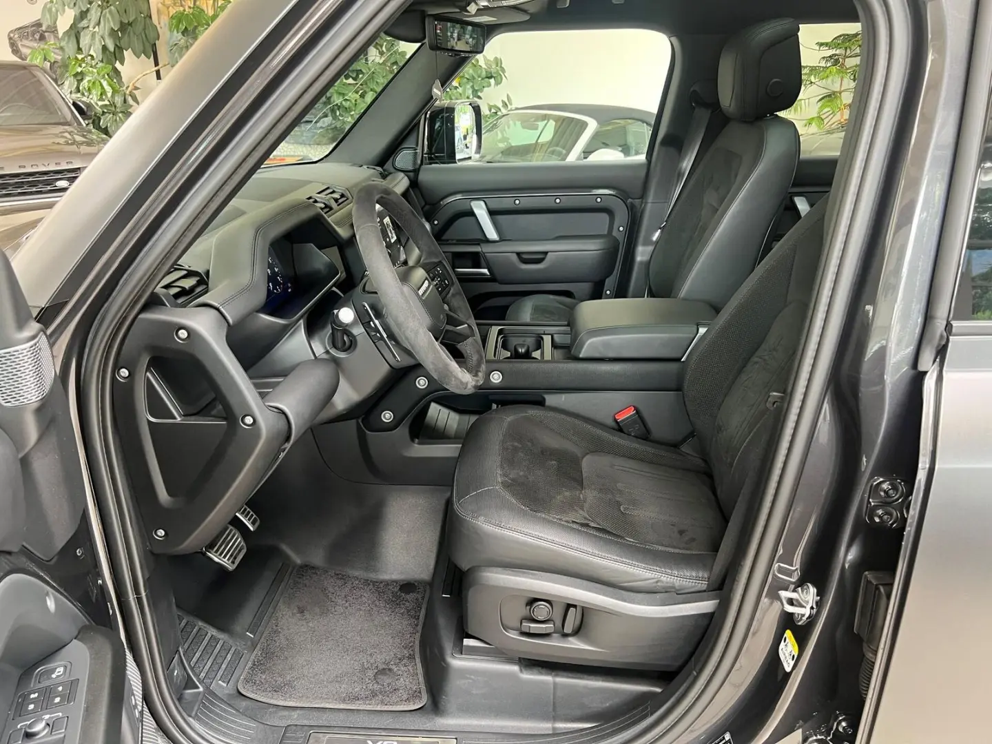 Defender 110 V8 Carpathian Edition 386 kW (52...