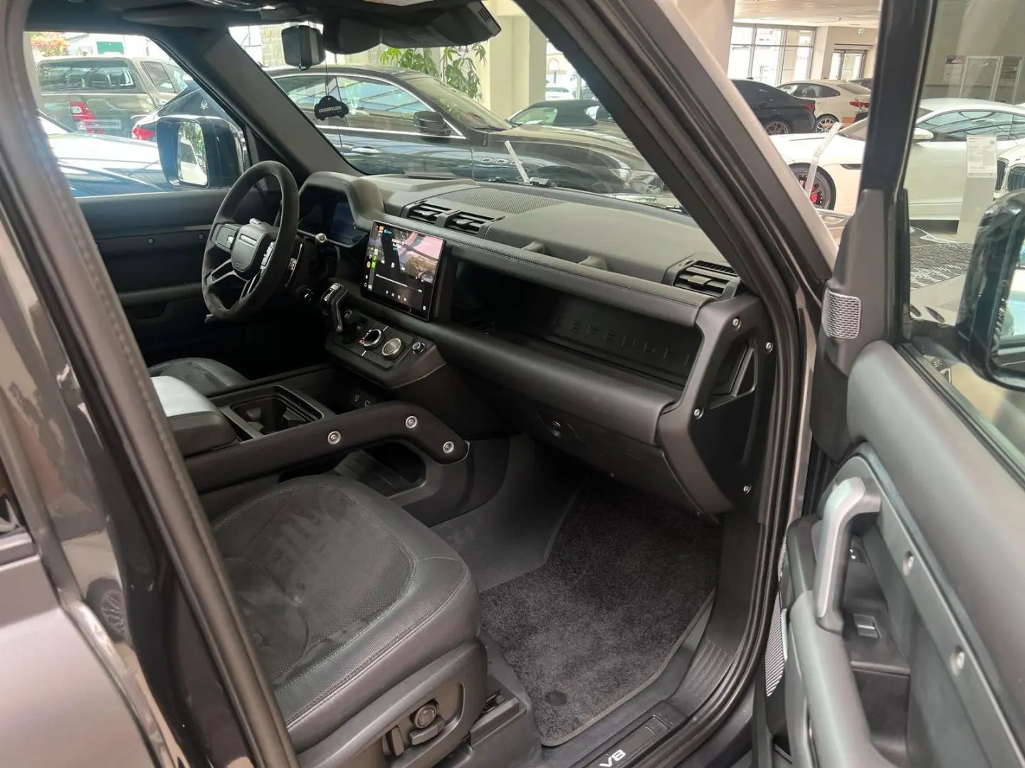 Defender 110 V8 Carpathian Edition 386 kW (52...