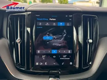 XC60 B4 AWD Mild-Hybrid Plus Dark +AHK +Memory