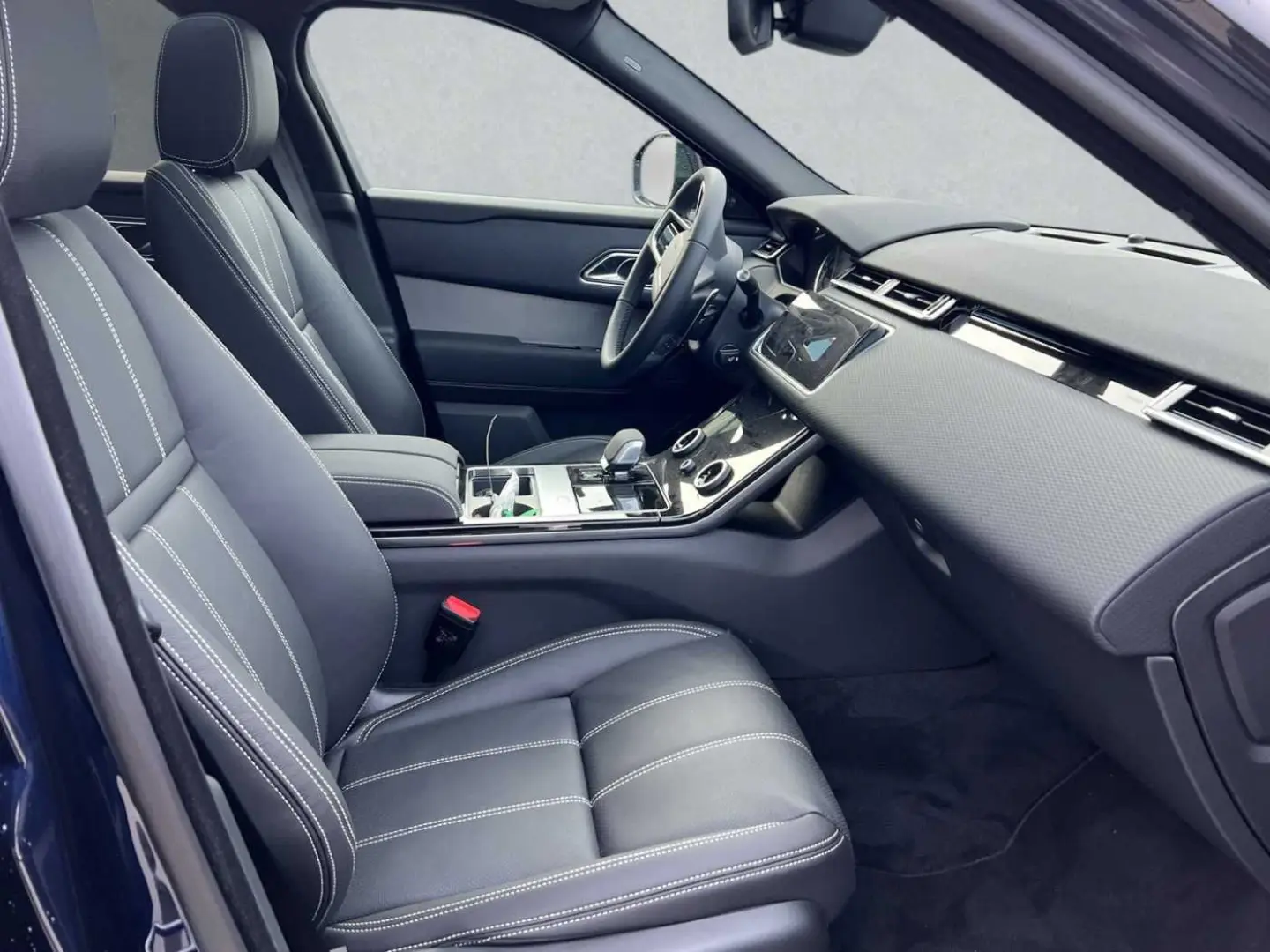 Range Rover Velar D300 R-Dynamic SE