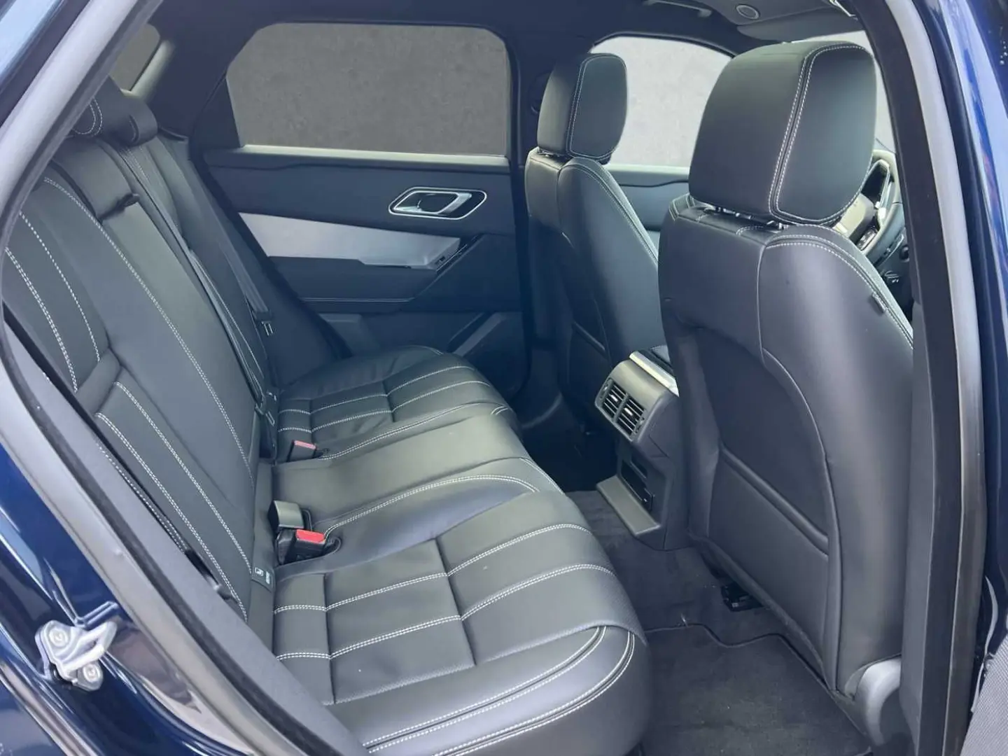 Range Rover Velar D300 R-Dynamic SE