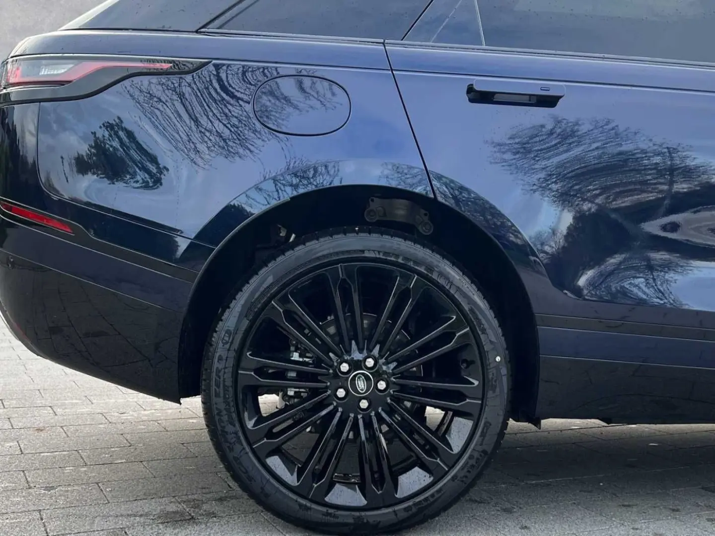 Range Rover Velar D300 R-Dynamic SE