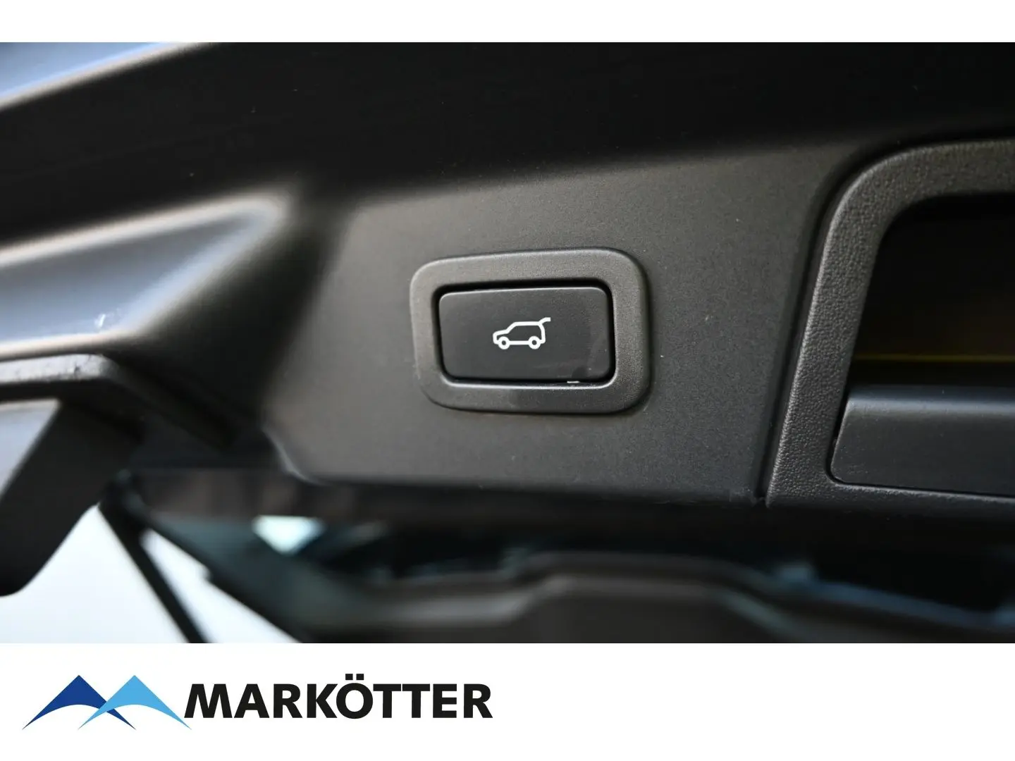 Range Rover Velar D300 R-Dynamic HSE AHK/S-Dach