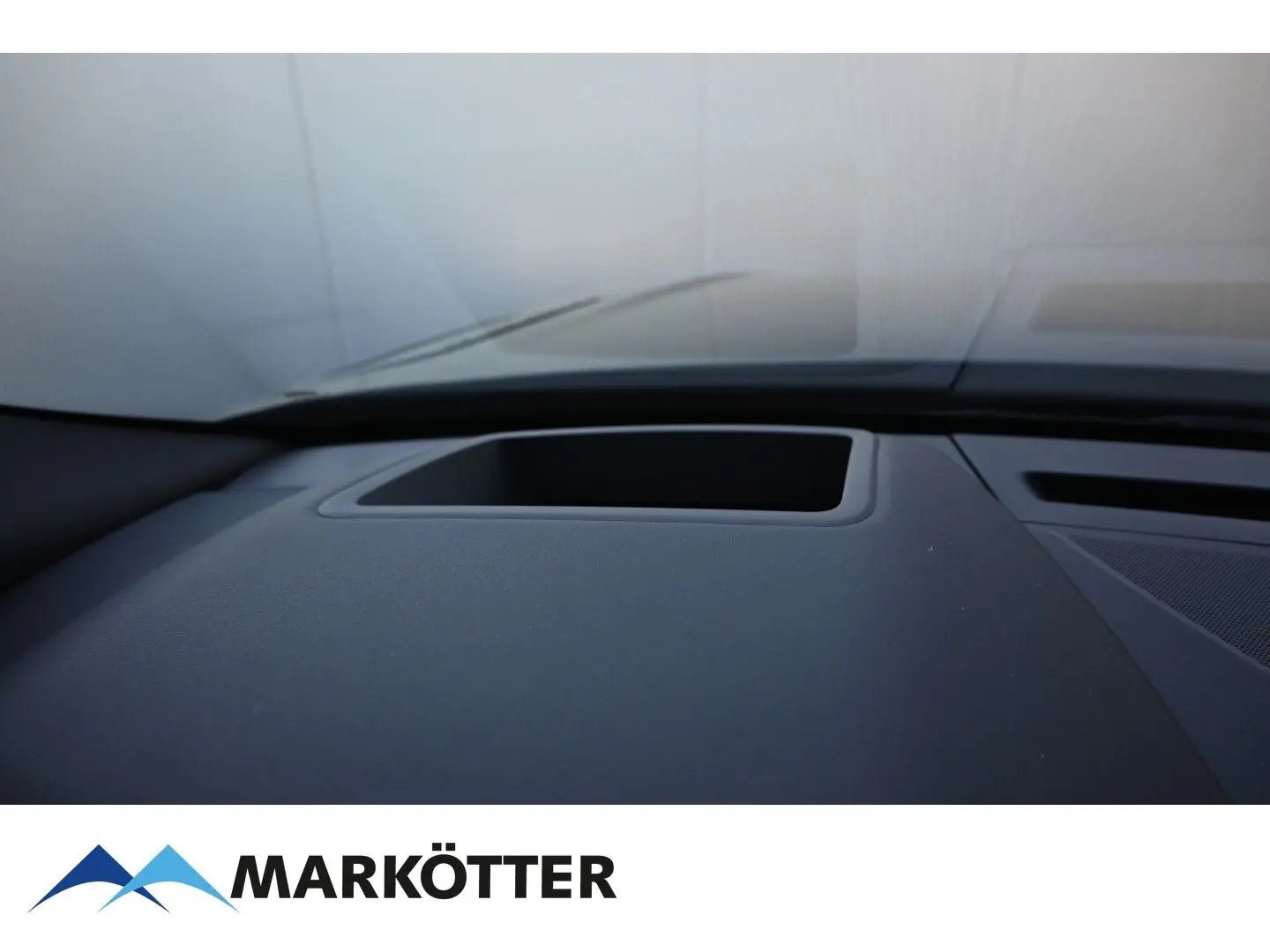 Range Rover Velar D300 R-Dynamic HSE AHK/S-Dach