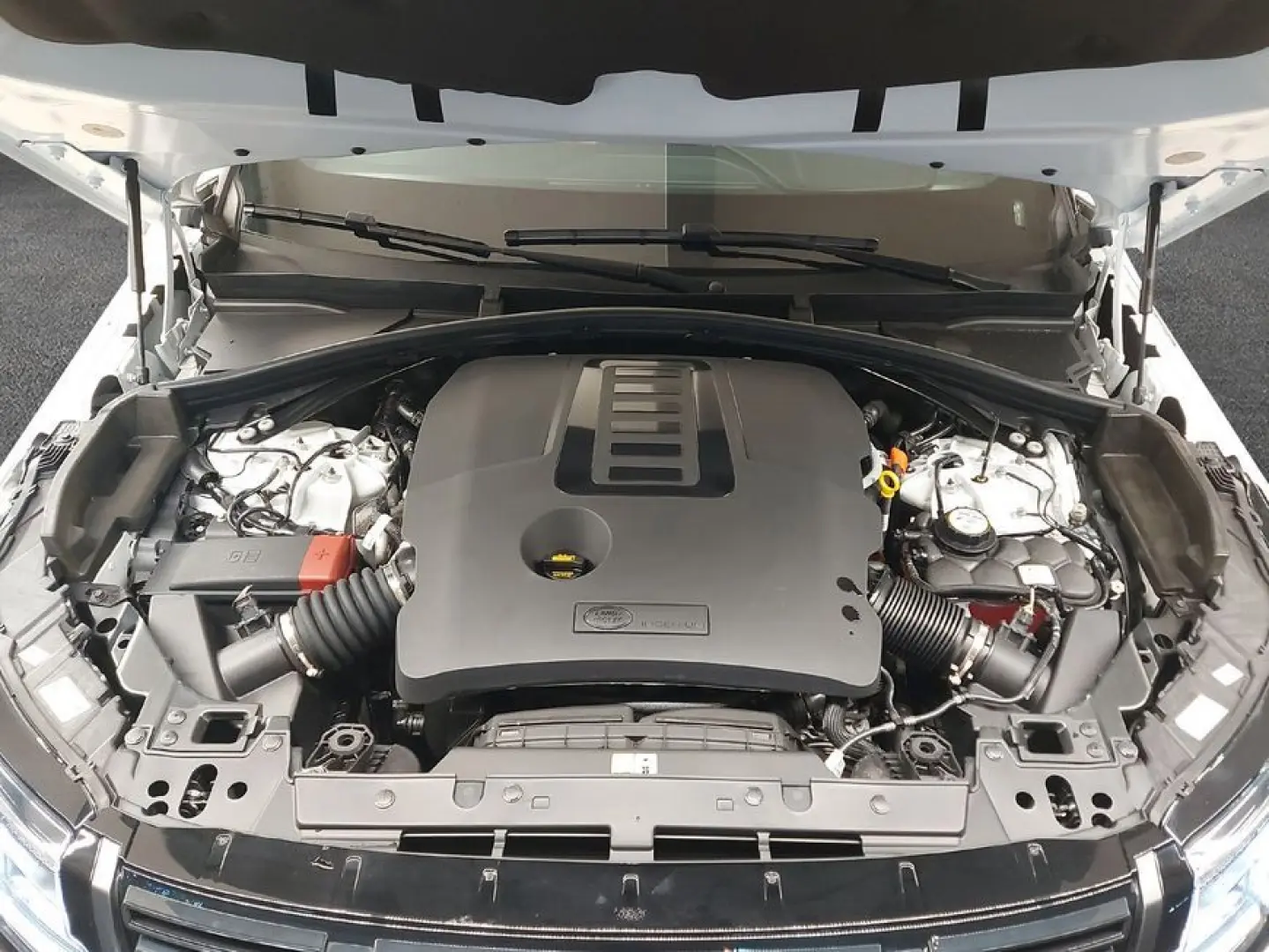 Range Rover Velar P400 Dynamic HSE
