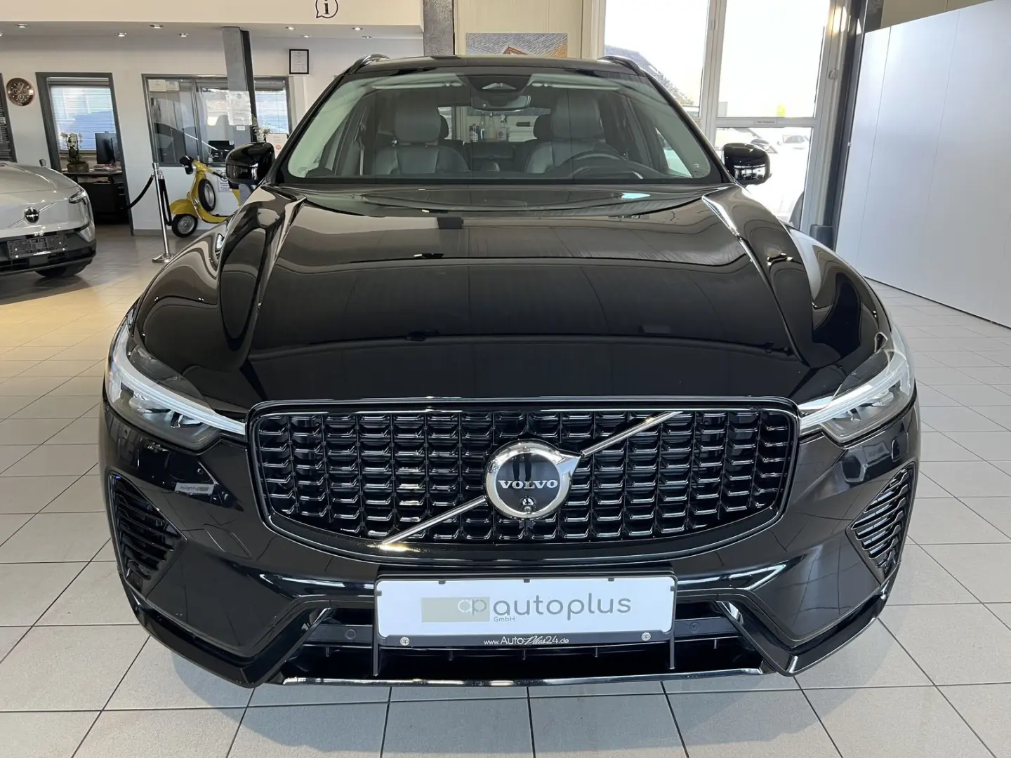 XC60 T8 Ultimate Dark Recharge AWD B&W Massage 360