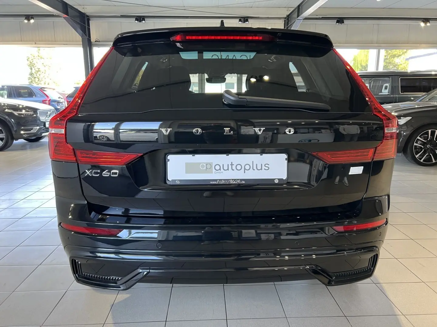 XC60 T8 Ultimate Dark Recharge AWD B&W Massage 360