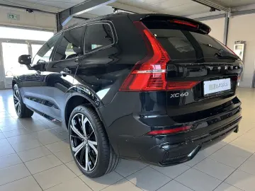 XC60 T8 Ultimate Dark Recharge AWD B&W Massage 360