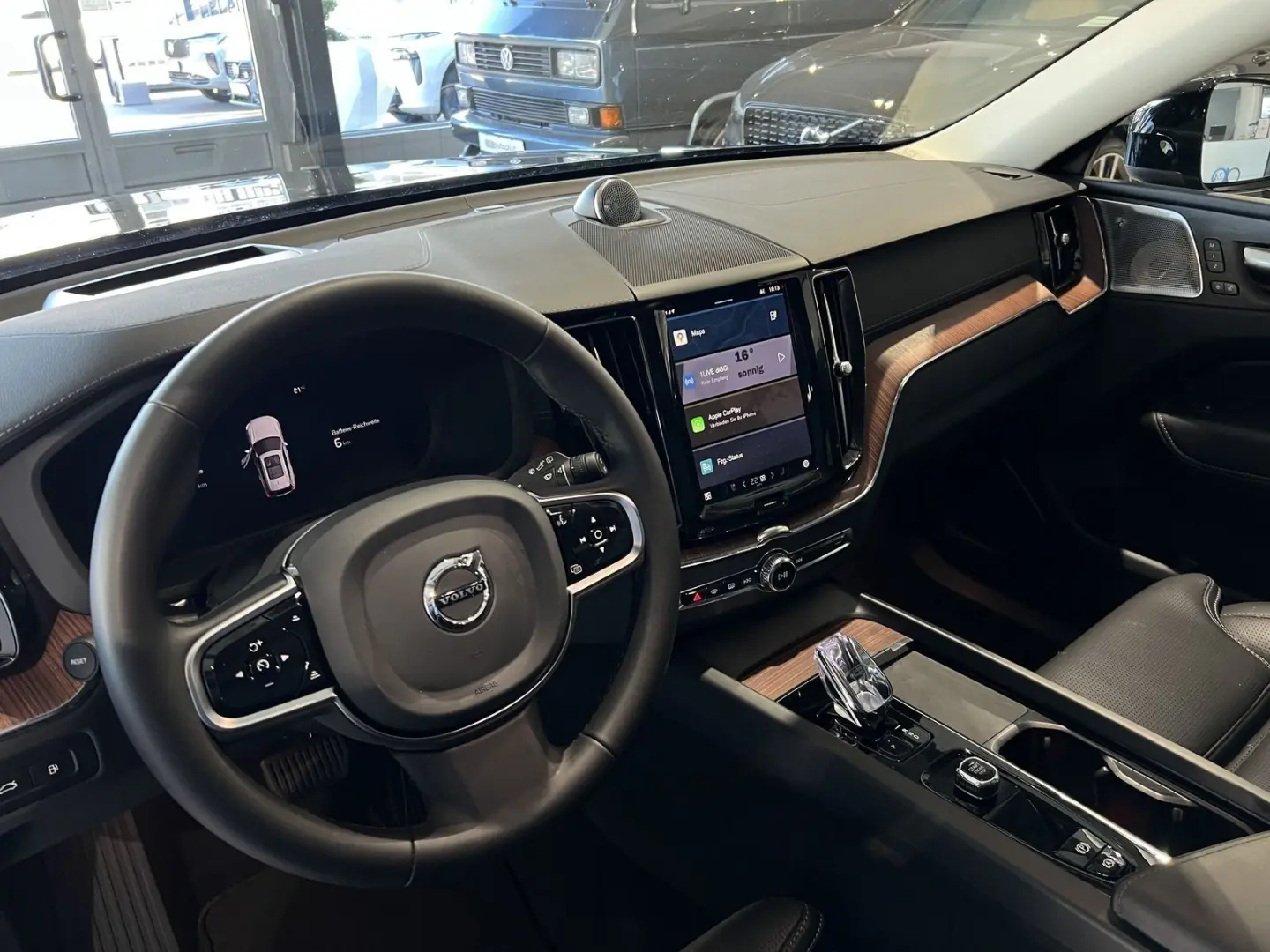 XC60 T8 Ultimate Dark Recharge AWD B&W Massage 360