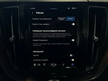 XC60 T8 Ultimate Dark Recharge AWD B&W Massage 360
