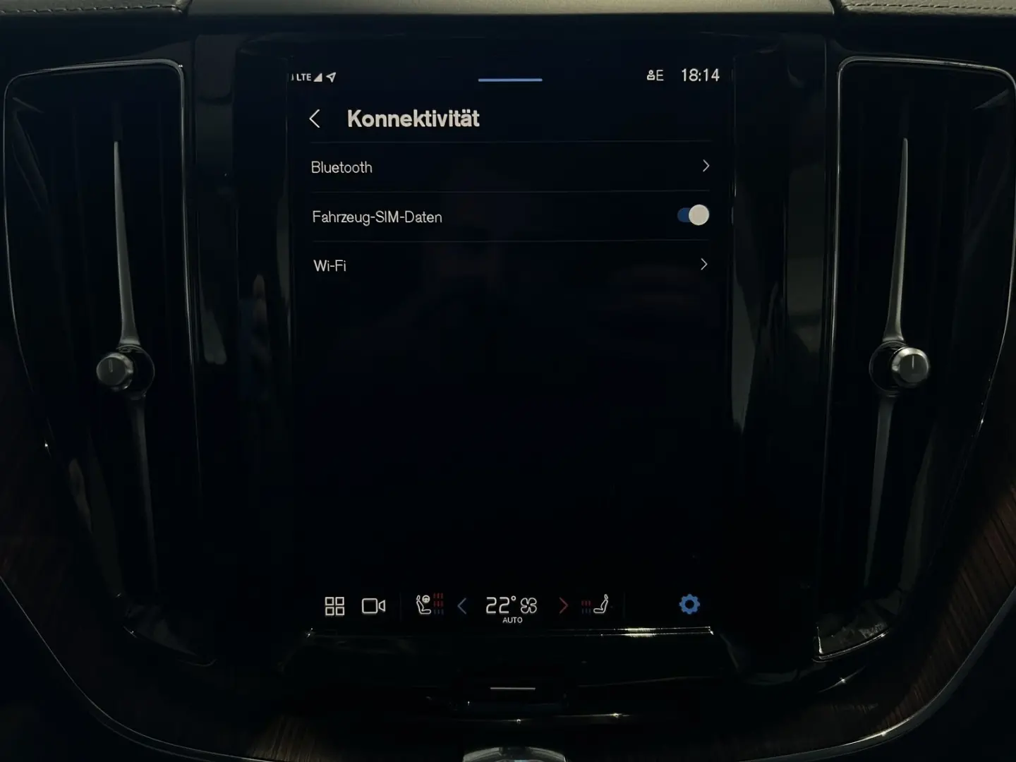 XC60 T8 Ultimate Dark Recharge AWD B&W Massage 360