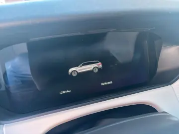 Range Rover Velar P250 R-Dynamic