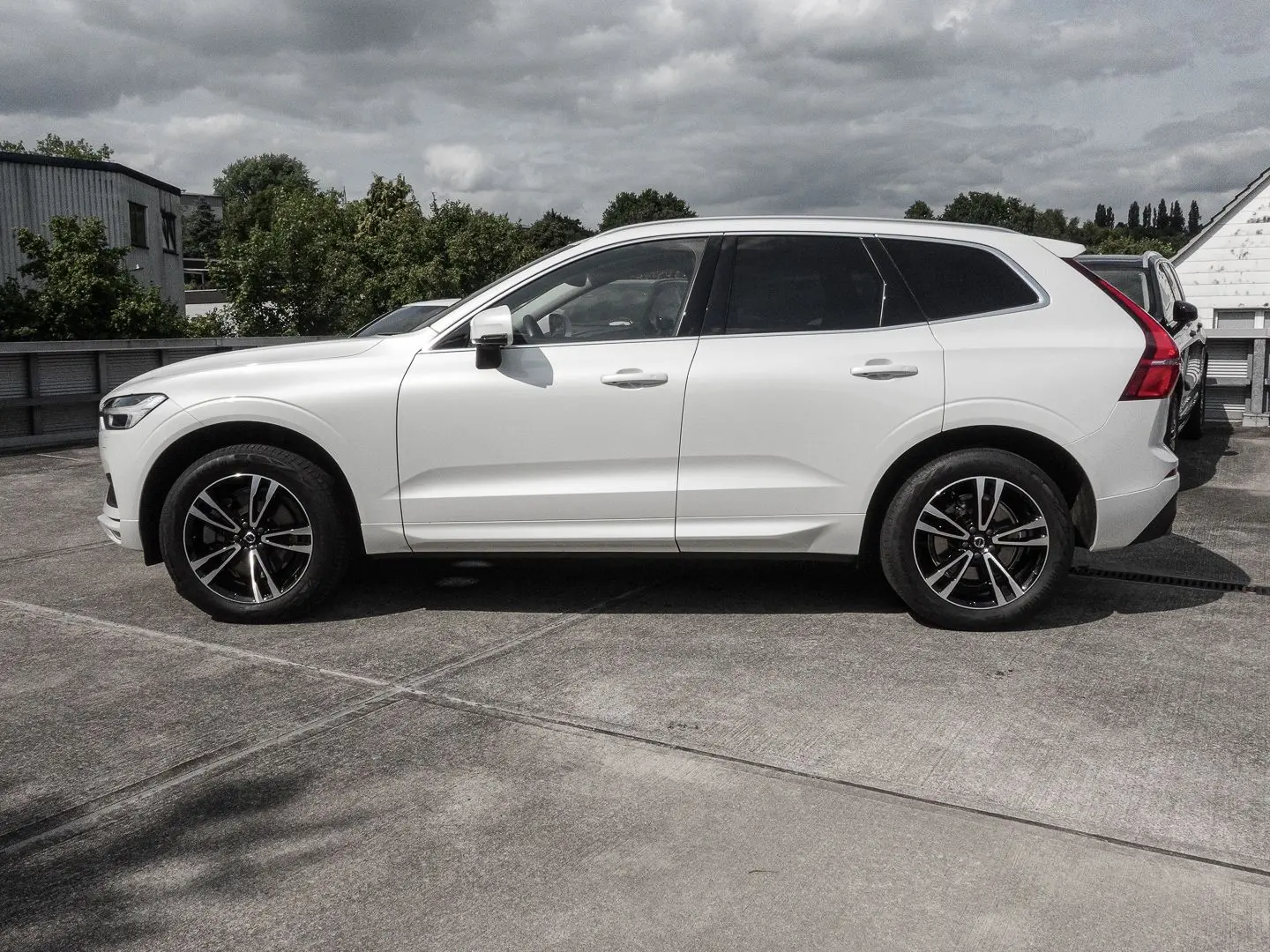 XC60 Momentum Pro AWD B4 Diesel EU6d StandHZG Na