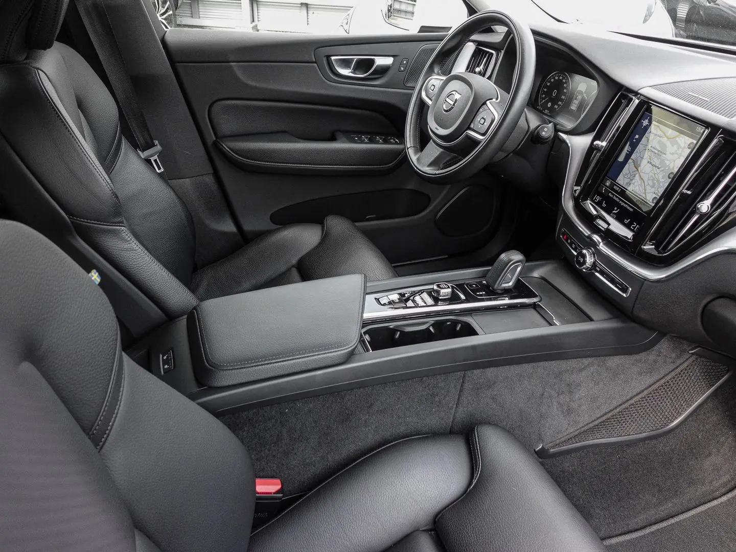 XC60 Momentum Pro AWD B4 Diesel EU6d StandHZG Na
