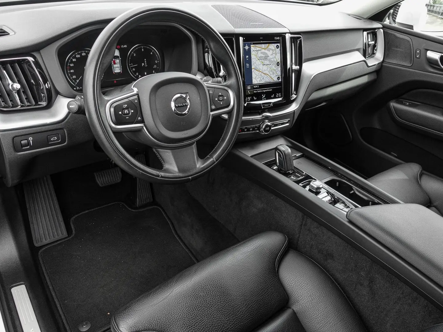XC60 Momentum Pro AWD B4 Diesel EU6d StandHZG Na