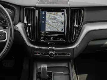 XC60 Momentum Pro AWD B4 Diesel EU6d StandHZG Na