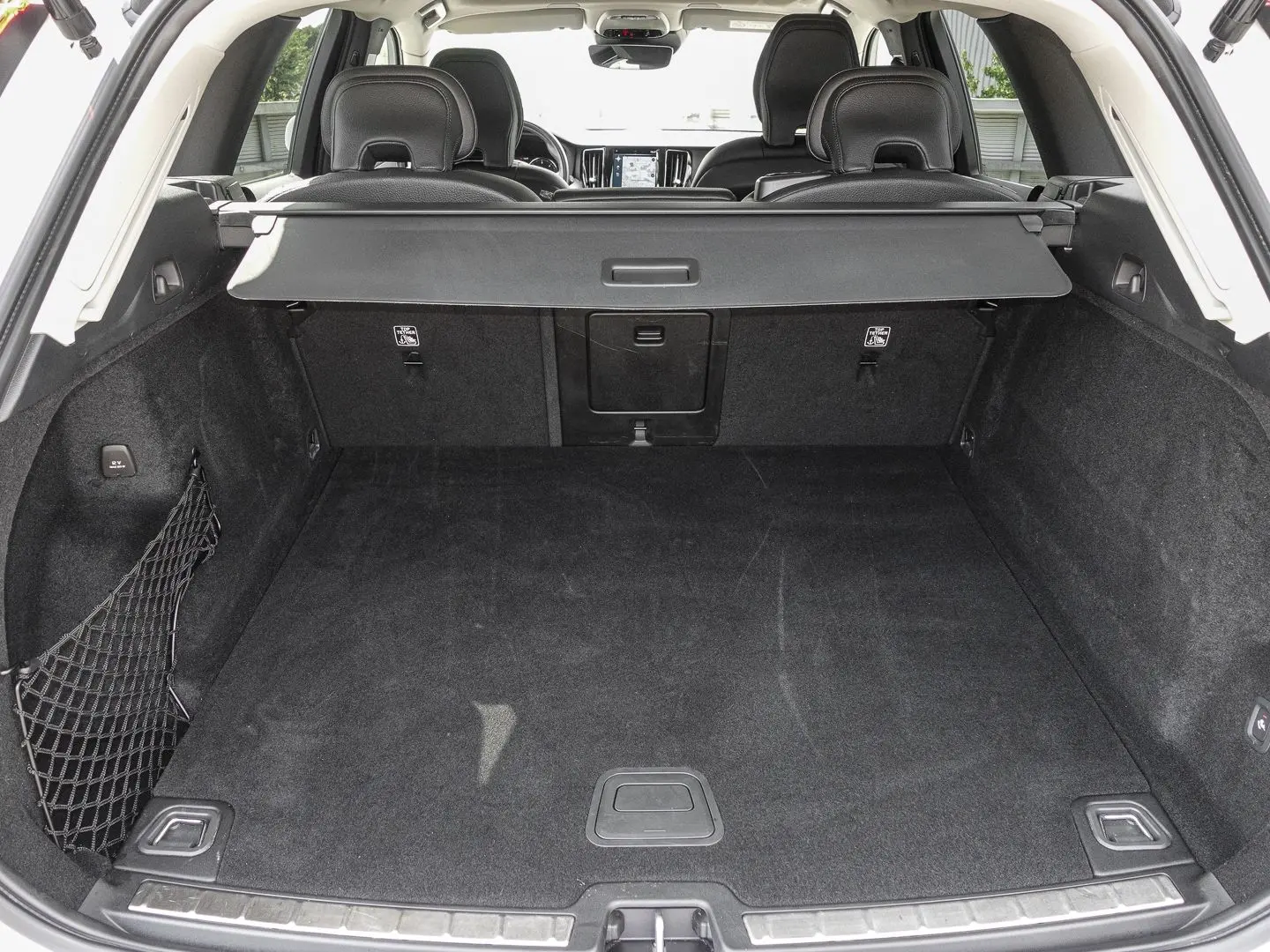 XC60 Momentum Pro AWD B4 Diesel EU6d StandHZG Na