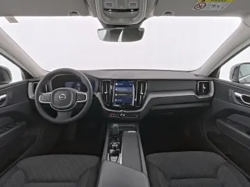 XC60 B4 AWD Core+WINTERPAK+LICHTPAK+MET+RFK+