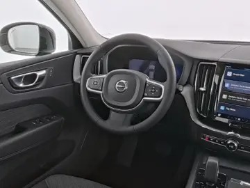 XC60 B4 AWD Core+WINTERPAK+LICHTPAK+MET+RFK+