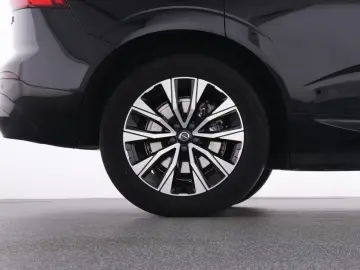 XC60 B4 AWD Core+WINTERPAK+LICHTPAK+MET+RFK+
