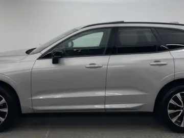 XC60 B4 AWD PLUS DARK PANO+AHK+MEMORY+H&K+LED+