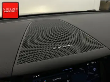XC60 B4 AWD PLUS DARK PANO+AHK+MEMORY+H&K+LED+