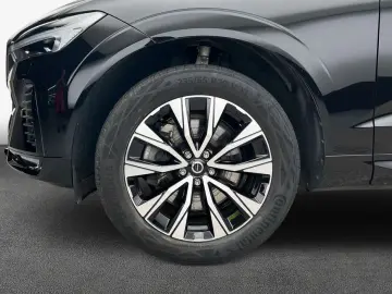 XC60 B4 D AWD Plus Dark