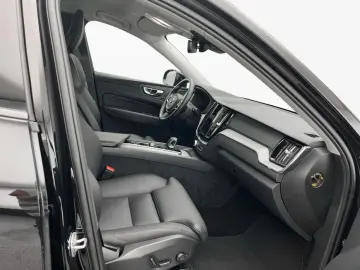XC60 B4 D AWD Plus Dark