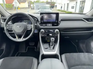 RAV4 Hybrid 4x4 Team D ACC,CarPlay,Kamera,Sitzhz