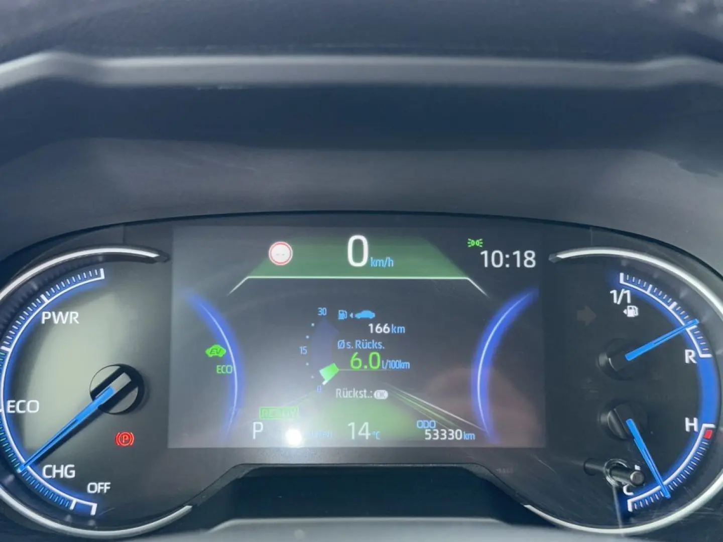 RAV4 Hybrid 4x4 Team D ACC,CarPlay,Kamera,Sitzhz