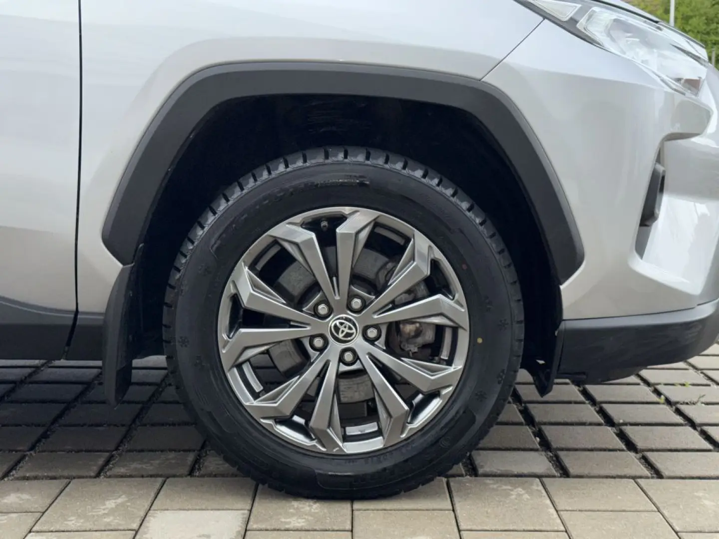 RAV4 Hybrid 4x4 Team D ACC,CarPlay,Kamera,Sitzhz