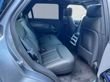 Range Rover Sport D300 Dynamic HSE *AKTION*