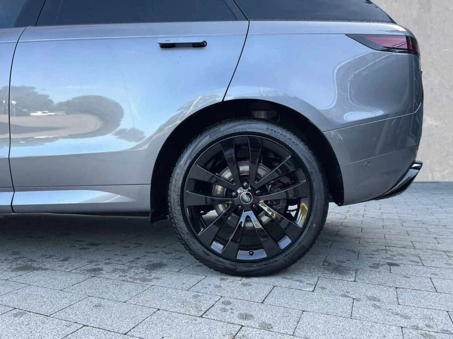 Range Rover Sport D300 Dynamic HSE *AKTION*
