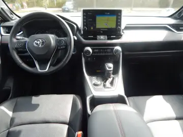 RAV4 2.5 Plug in SHZ+2xKlima+360+4xSHZ+Kam.Leder