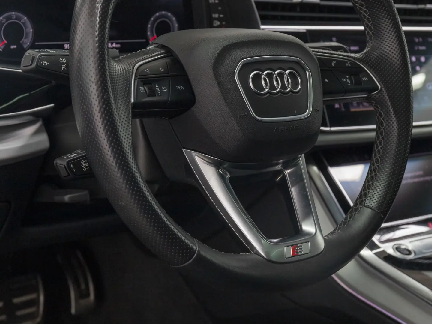 Q8 50 TDI quattro 3x S LINE ASSIST AHK BuO ST.HE