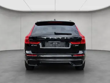 XC60 B4 D AWD Plus Dark LED, Navi