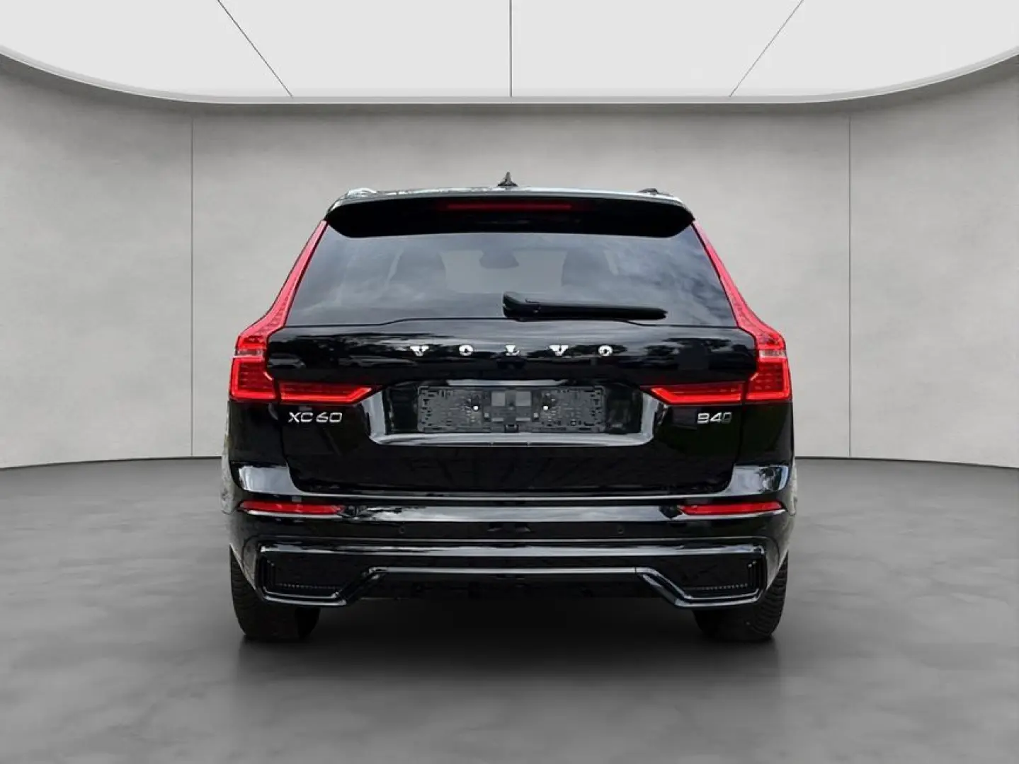 XC60 B4 D AWD Plus Dark LED, Navi
