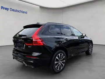 XC60 B4 D AWD Plus Dark LED, Navi