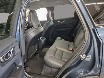 XC60 B4 D AWD Plus Dark Stdhzg * Sound