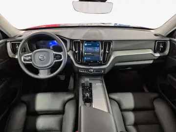 XC60 B4 D AWD Plus Dark Stdhzg * Sound
