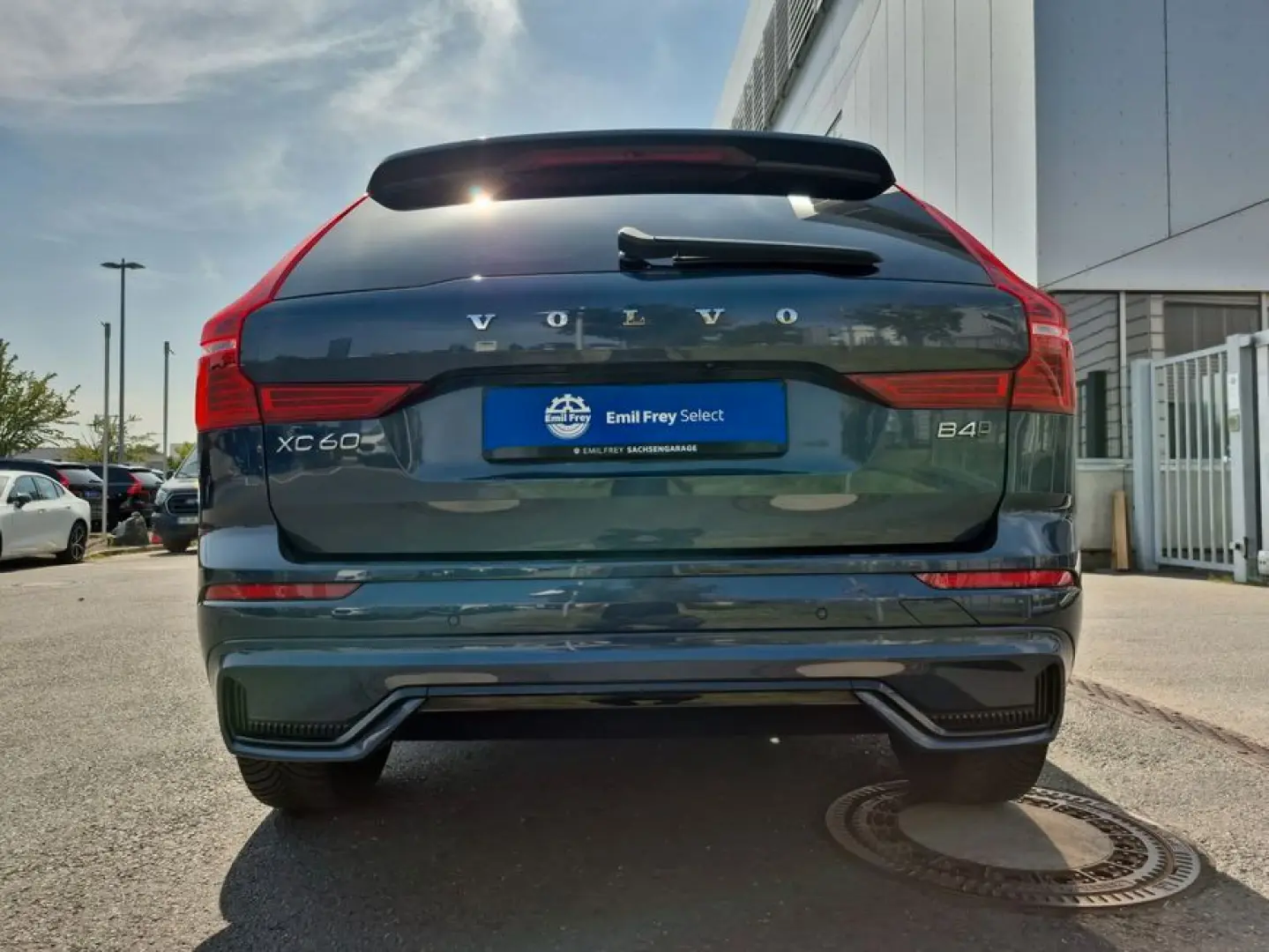 XC60 B4 D AWD Plus Dark Stdhzg * Sound