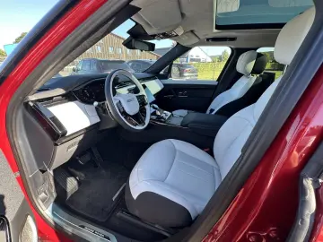 Range Rover Sport P530 4.4 V8  First Edition